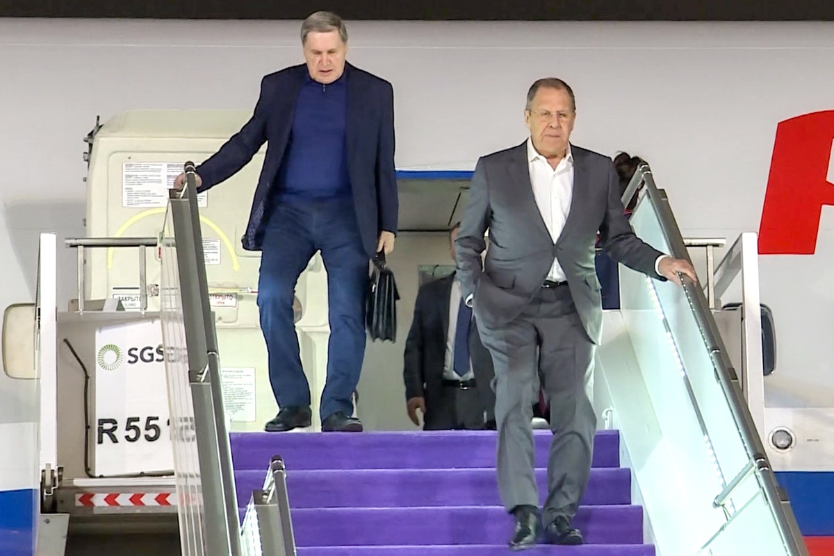 Написать пример социального конфликта Катар призвал поддержать усилия Саудовской Аравии по переговорам по Украине Росс