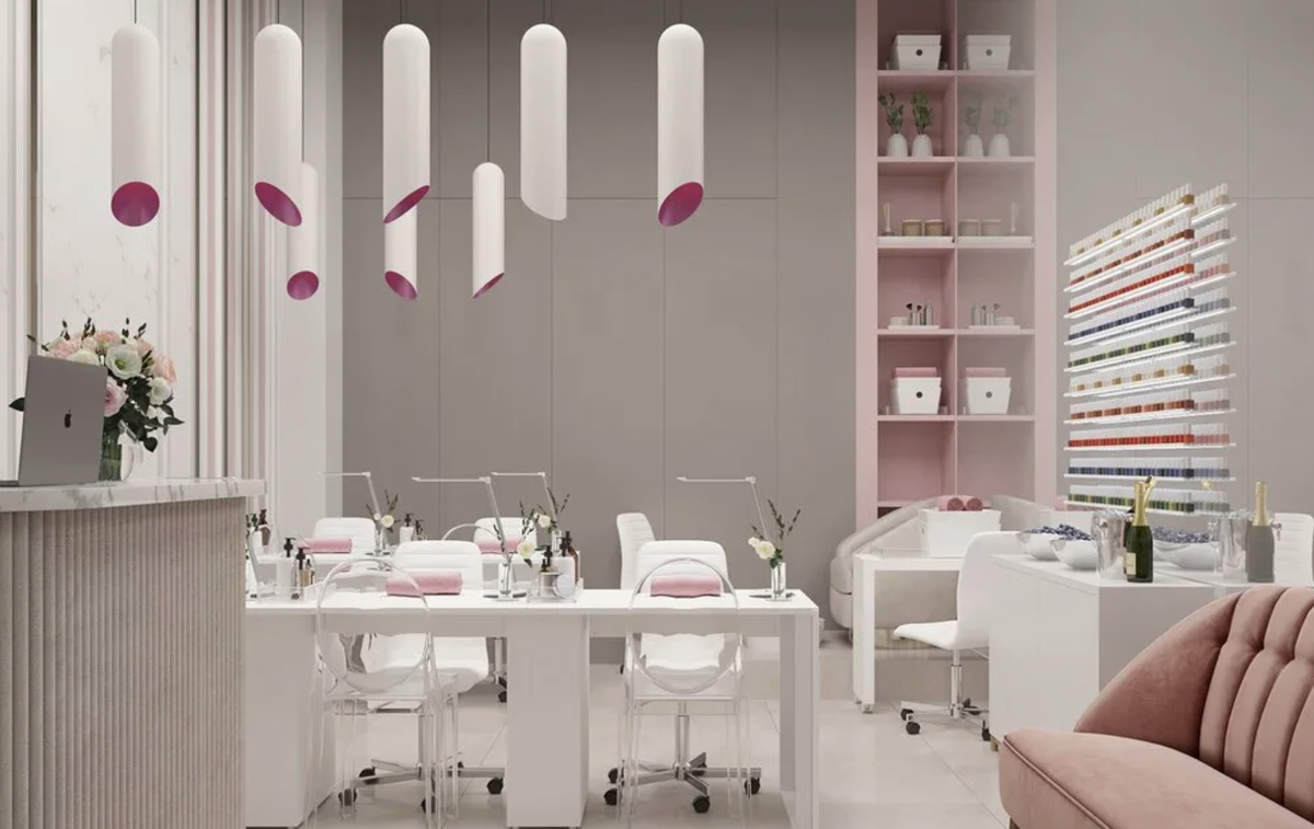 Опасности маникюра. О чем не говорят мастера маникюра