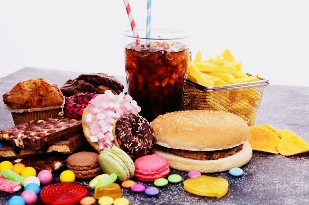 Видеоролик "Вся правда о вредной еде" 2021, culture.ru