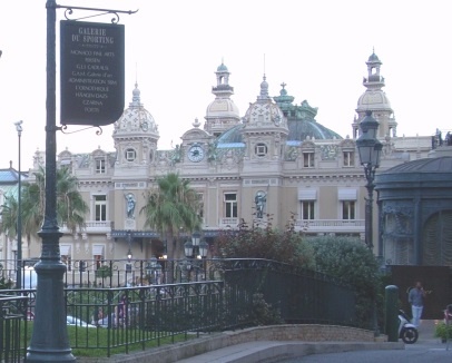 10 лет назад мы стояли у игорных столов. Монако, казино в Монте-Карло