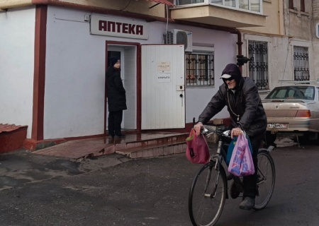    «Людей довели до отчаяния и разочарования». В прифронтовом посёлке Донецка закрыли единственную аптеку