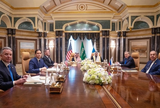    Freddie Everett/Us State/Global Look Press