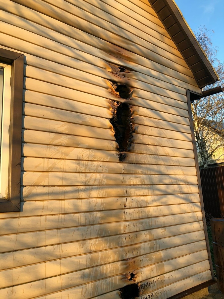 Эротичненько? Нет. Страшно.