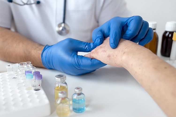    В ближайшие полгода в государственных клиниках Татарстана нельзя будет сделать прививку от ветряной оспы.   
Фото:  ru.freepik.com