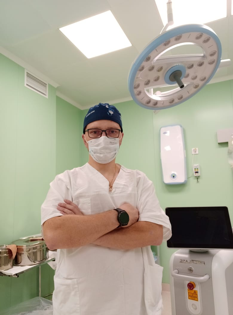 Старков Виталий Александрович, Врач-уролог, андролог, специалист по лазерной литотрипсии и эндоурологии, УЗИ, первая категория
