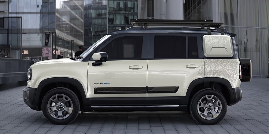    Chevrolet Spark EUV с различными аксессуарами