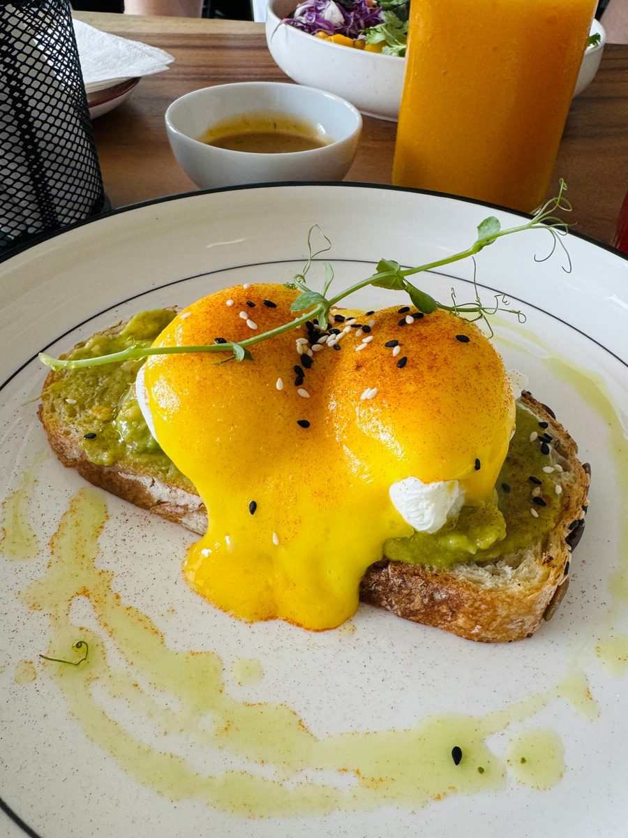 Божественный авокадо тост!