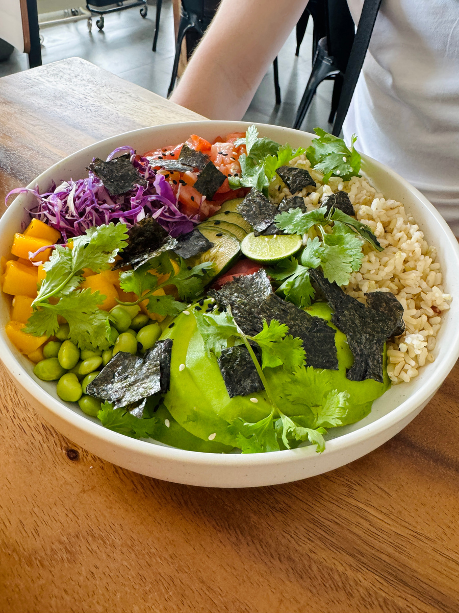 Соус к этому боулу был просто великолепен!