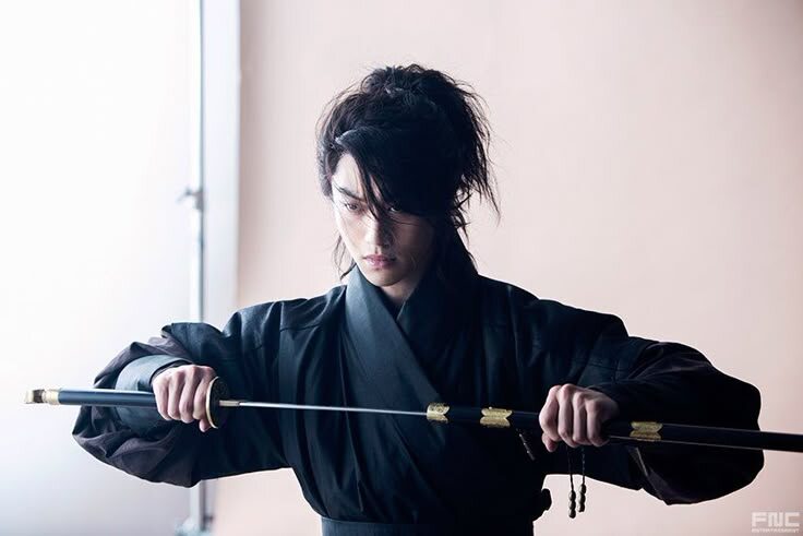 Адрес изображения https://i.pinimg.com/736x/54/d2/af/54d2af453bdece03e4d6485c131fa100--mulan-aesthetic-hanzo-shimada.jpg