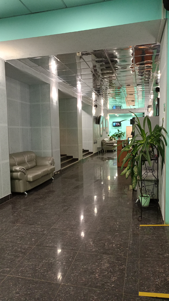 Как же мне  нравится любимый кинотеатр. Ни толп народа, ни шума, ни попкорна😄. Не устаю повторять это каждый раз