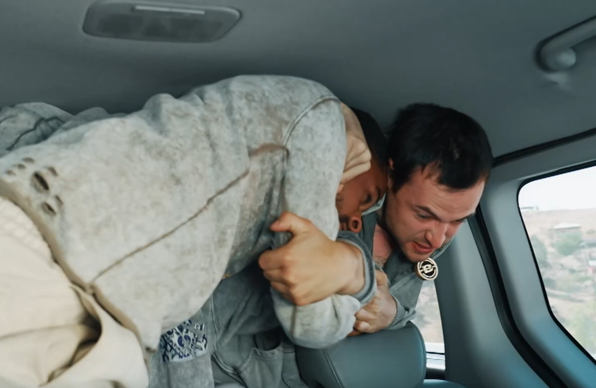 Что произошло и почему Остап с Женей подрались?