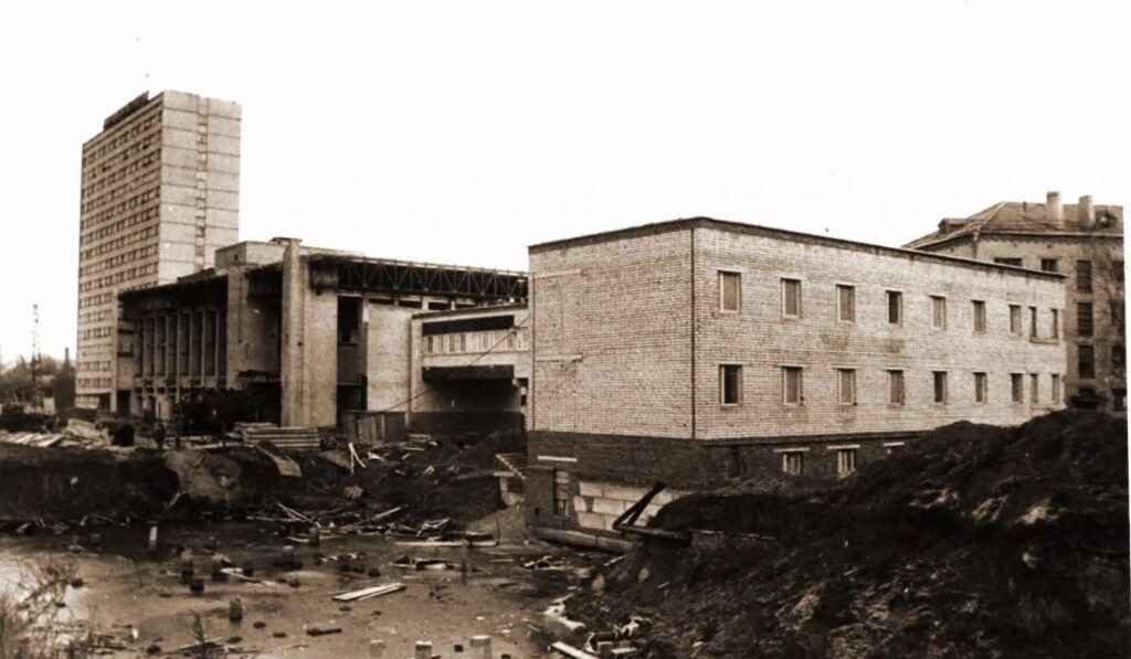 Листайте вправо, чтобы увидеть больше изображений