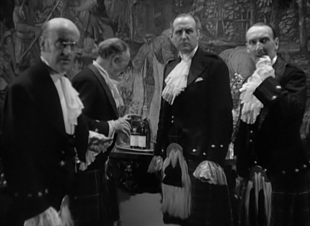  "Буря в стакане воды"