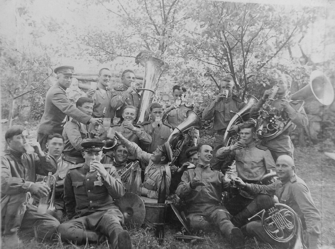 Военный оркестр / Великая Отечественная война (1945)