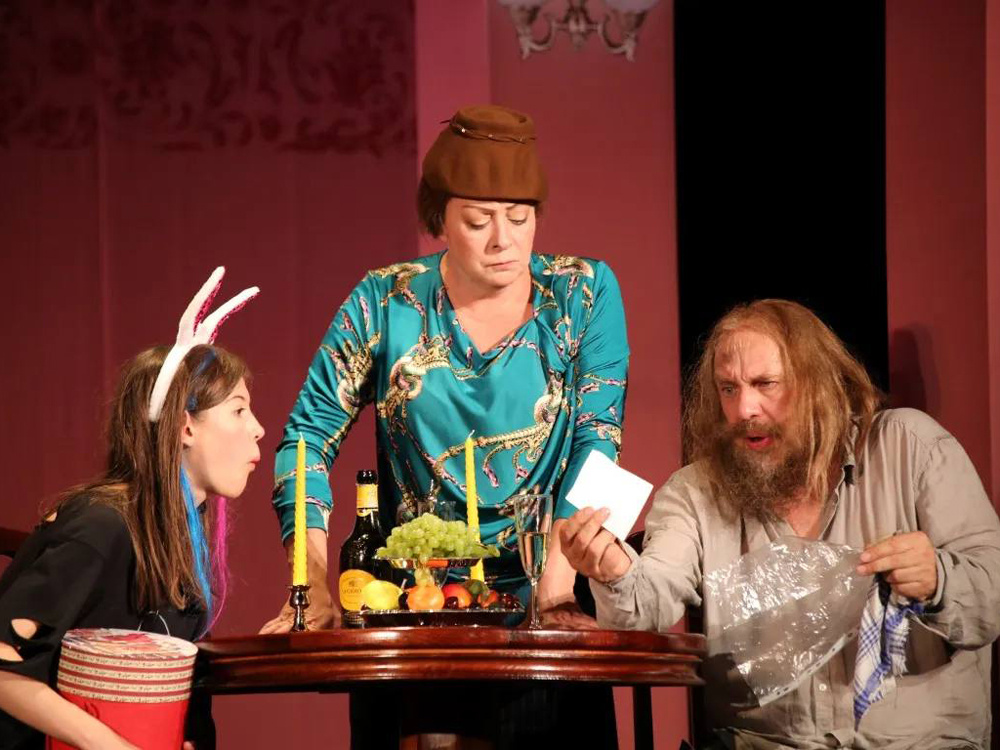 Спектакль "С чистого листа" с Марией Ароновой и Александром Феклистовым 