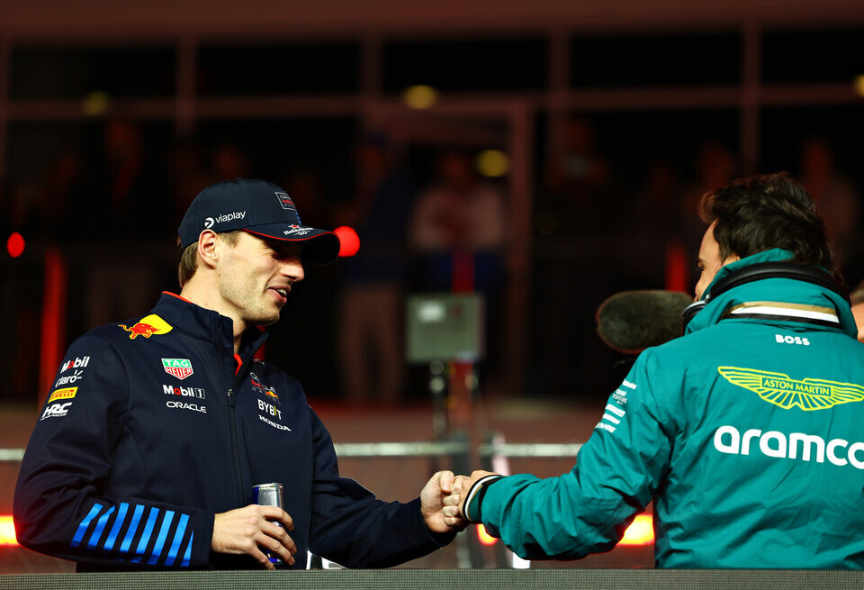    В Aston Martin проигнорировали вопрос о предложении $1 млрд ФерстаппенуGetty Images / Red Bull Content Pool