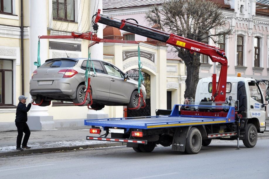 Самая лучшая рекомендация для лизингополучателя - это не доводить дело до изъятия предмета лизинга, находя соответствующее решение вместе с лизинговой компанией