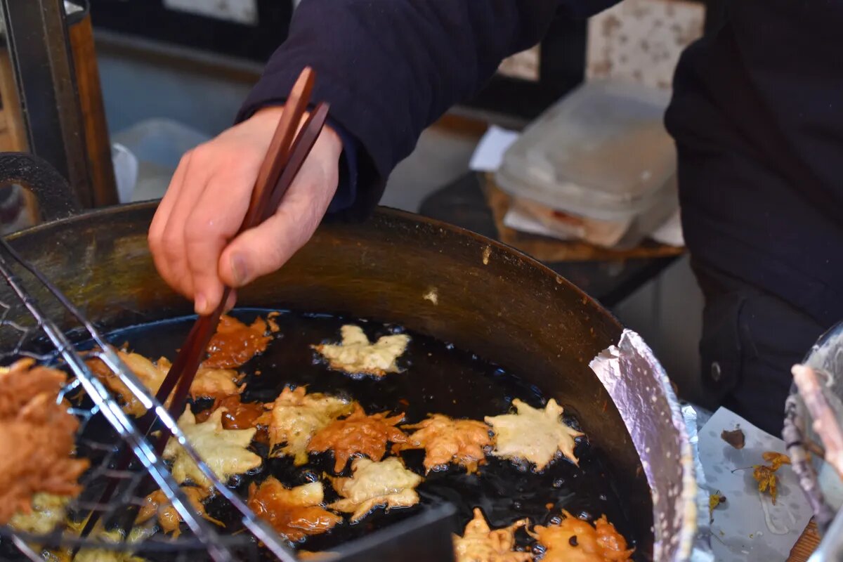 Листья клёна свежообжаренные, каждый день