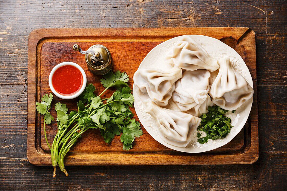 Хинкали с соусом