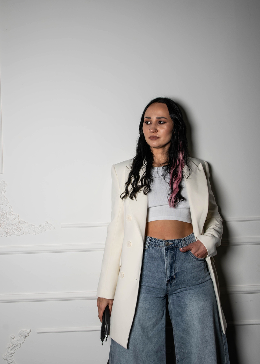 Эксперт международный преподаватель по наращиванию волос Захарова MARYAZNN 