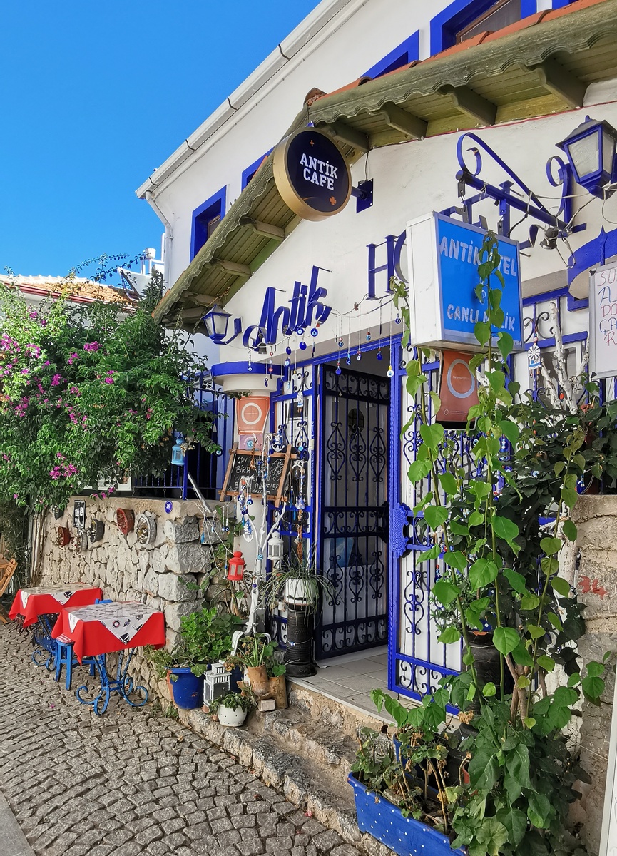 Городок Сыгаджик, кстати в нем снимался турецкий сериал "Сказка на острове"