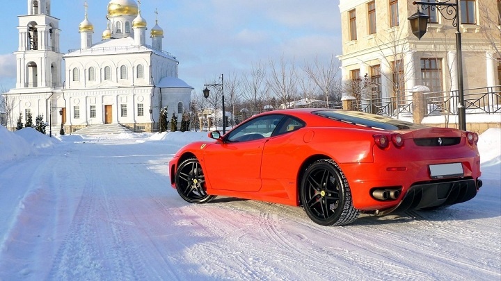 На илл.: Зимнее утро в Вологде