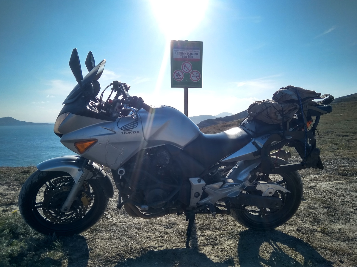 Фото-мото на горном склоне массива Тепе-Оба 