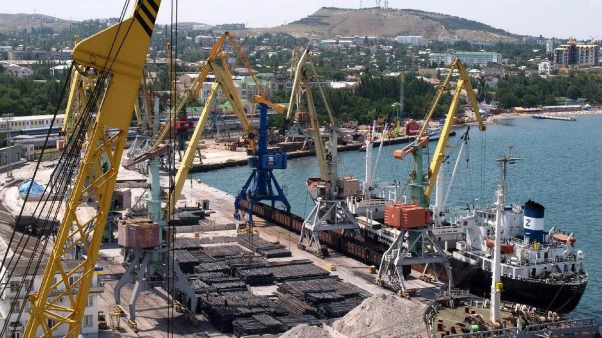 Торговый порт, Феодосия