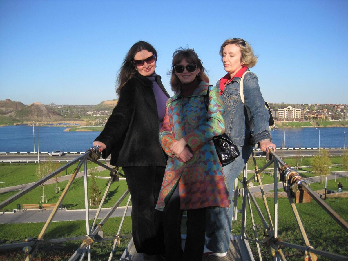 фото автора. слева направо: Люся-Лена-Зоя