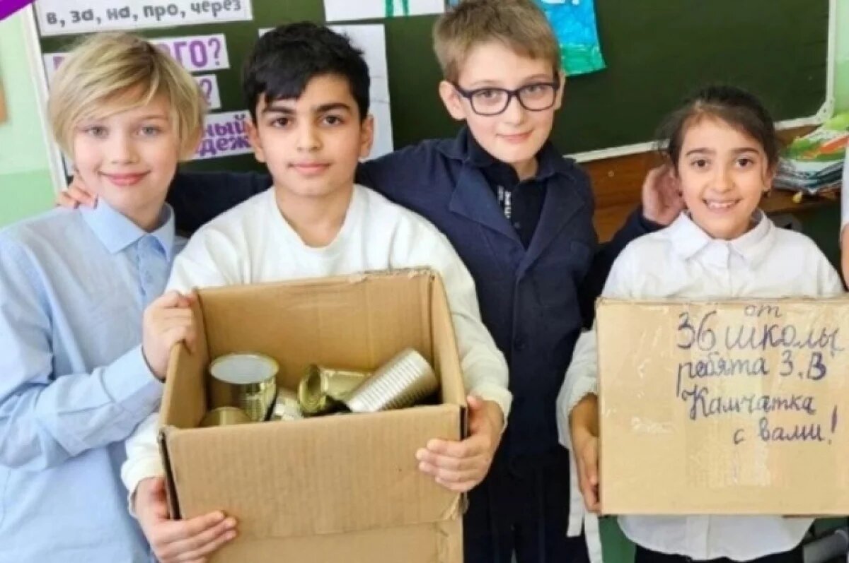    Школьники Петропавловска собирают банки для окопных свечей в зону СВО