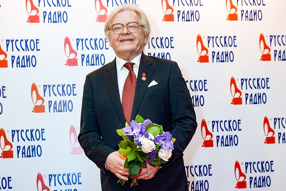    После концертов Антонов едет в загородный дом, где есть тренажерка, студия и 60 домашних животных. / РИА Новости