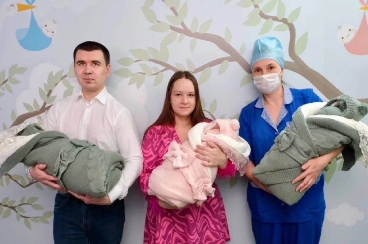    В Пермском крае родились первые в 2025 году тройняшки