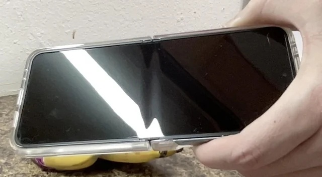    Galaxy Z Flip6