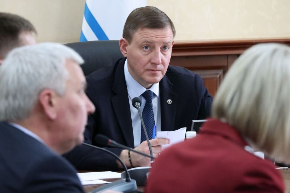    Заседание КЧС в Республике Алтай. Источник: altai-republic.ru