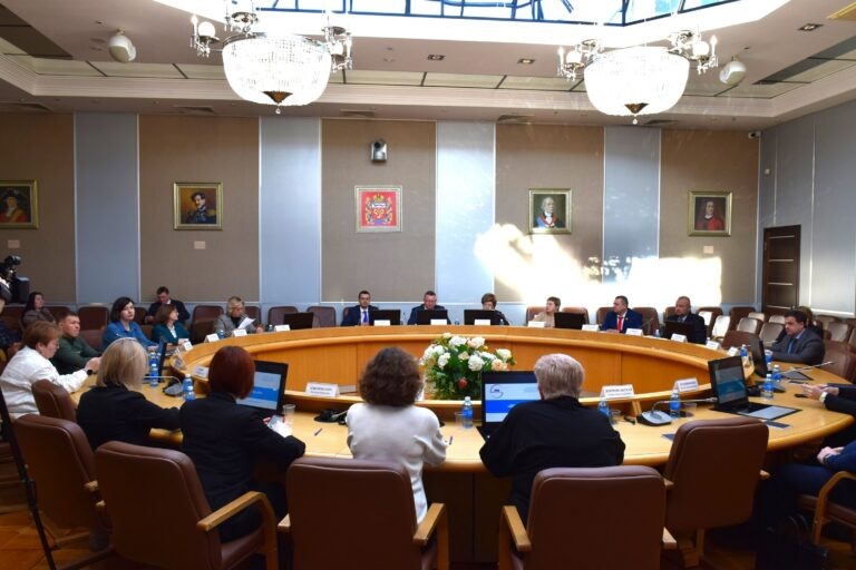    Общественники Оренбуржья обсудили вопросы развития областного некоммерческого сектора Кристина Просвиркина