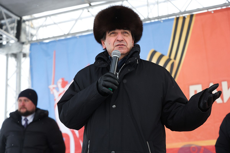    Юрий Камалтынов: «Надо же, глава выбрал день для открытия, когда на улице минус 17!»