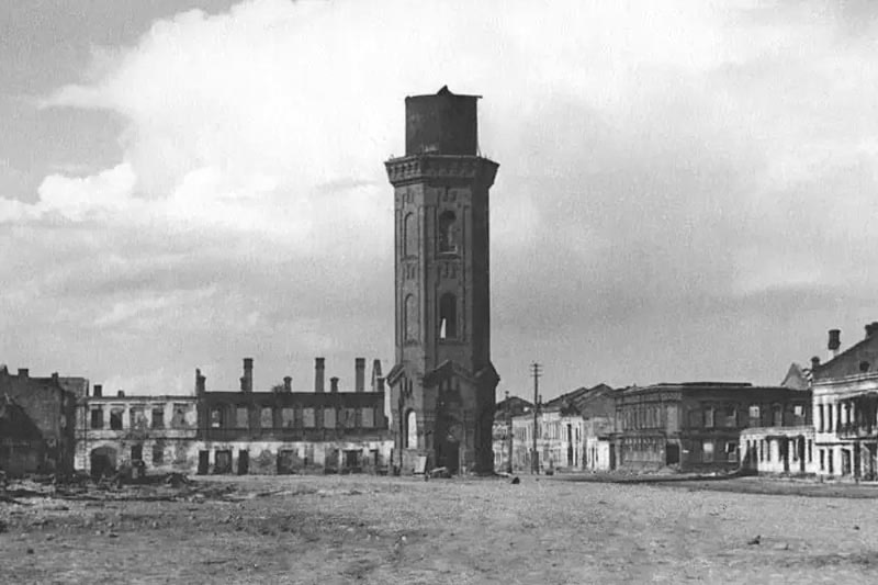 Фото 1943 г., найденное в интернете на сайте старых фотографий pastvu.com.