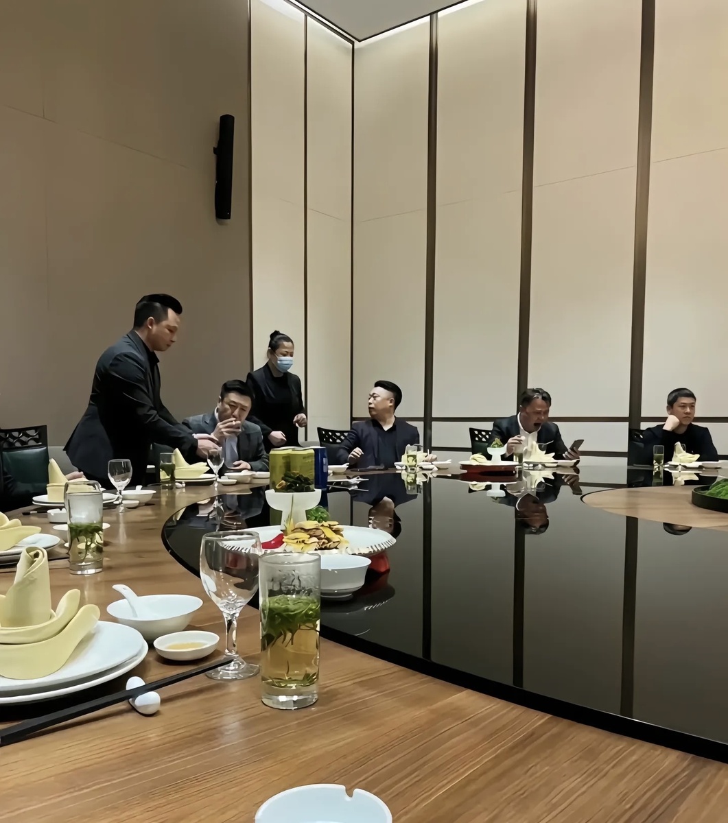 Китайское застолье 