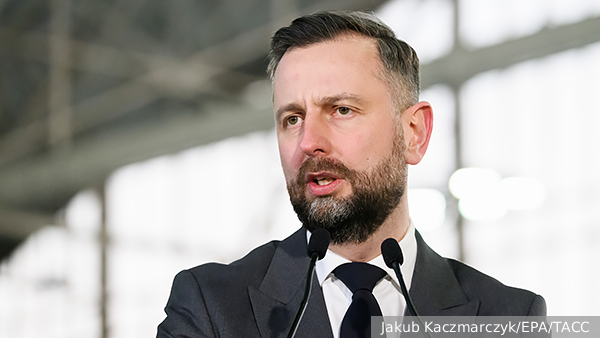     Фото: Jakub Kaczmarczyk/EPA/ТАСС   
 Текст: Антон Антонов