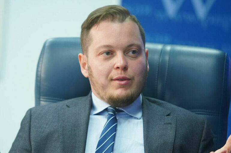 Вице-президент НАС Антон Шапарин.