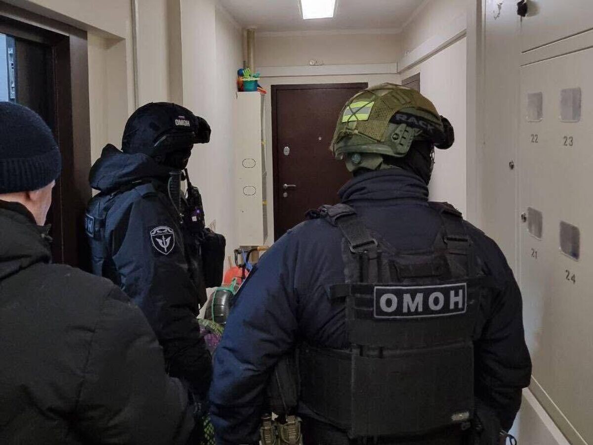    Обыски у соратников экс-депутата Госдумы Ильи Пономарева*© РИА Новости