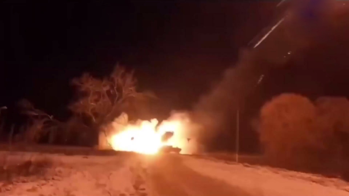    Освободив Свердликово в Курской области, российские военные взяли под контроль дорогу Суджа — Рыльск