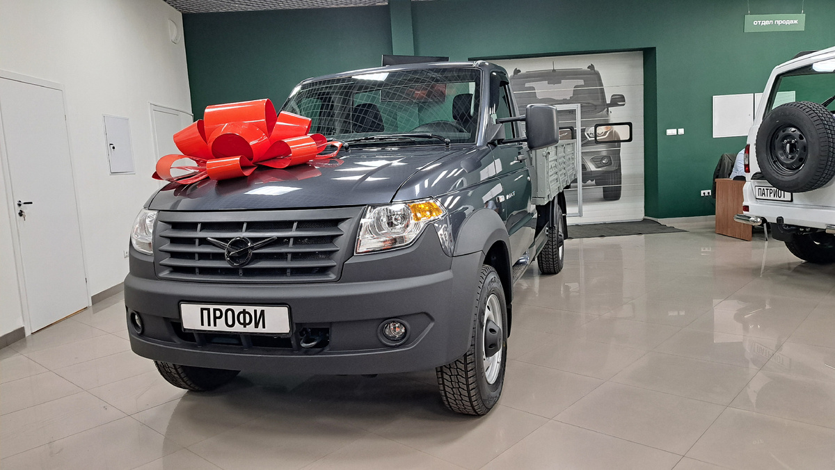 УАЗ Профи бортовой - в ДАКАР на Кржижановского, 15