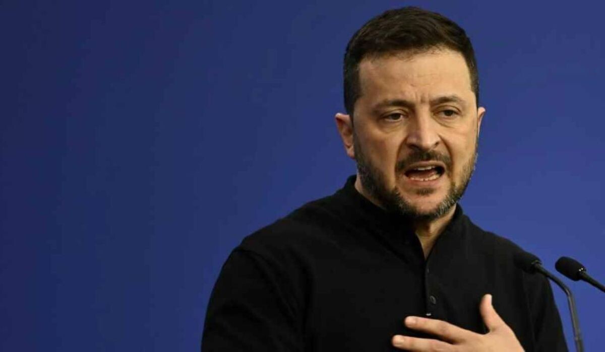     Владимир Зеленский. Источник: ria.ru Автор фото: Denes Erdos