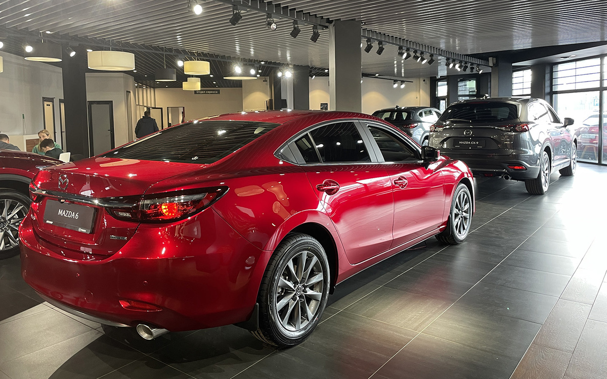 Autonews📷Салон продаж автомобилей Mazda