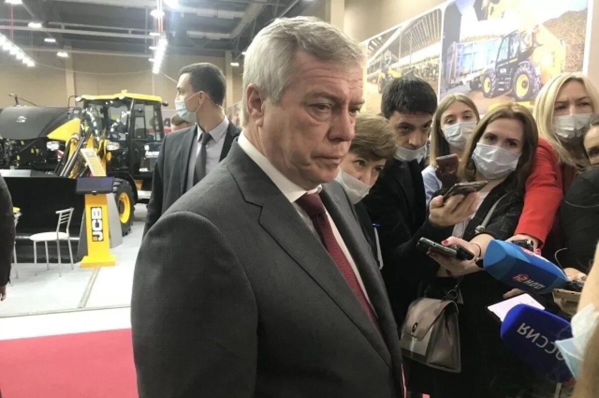   СМИ: Экс-губернатора Дона Василия Голубева вызвали на опрос в Следком