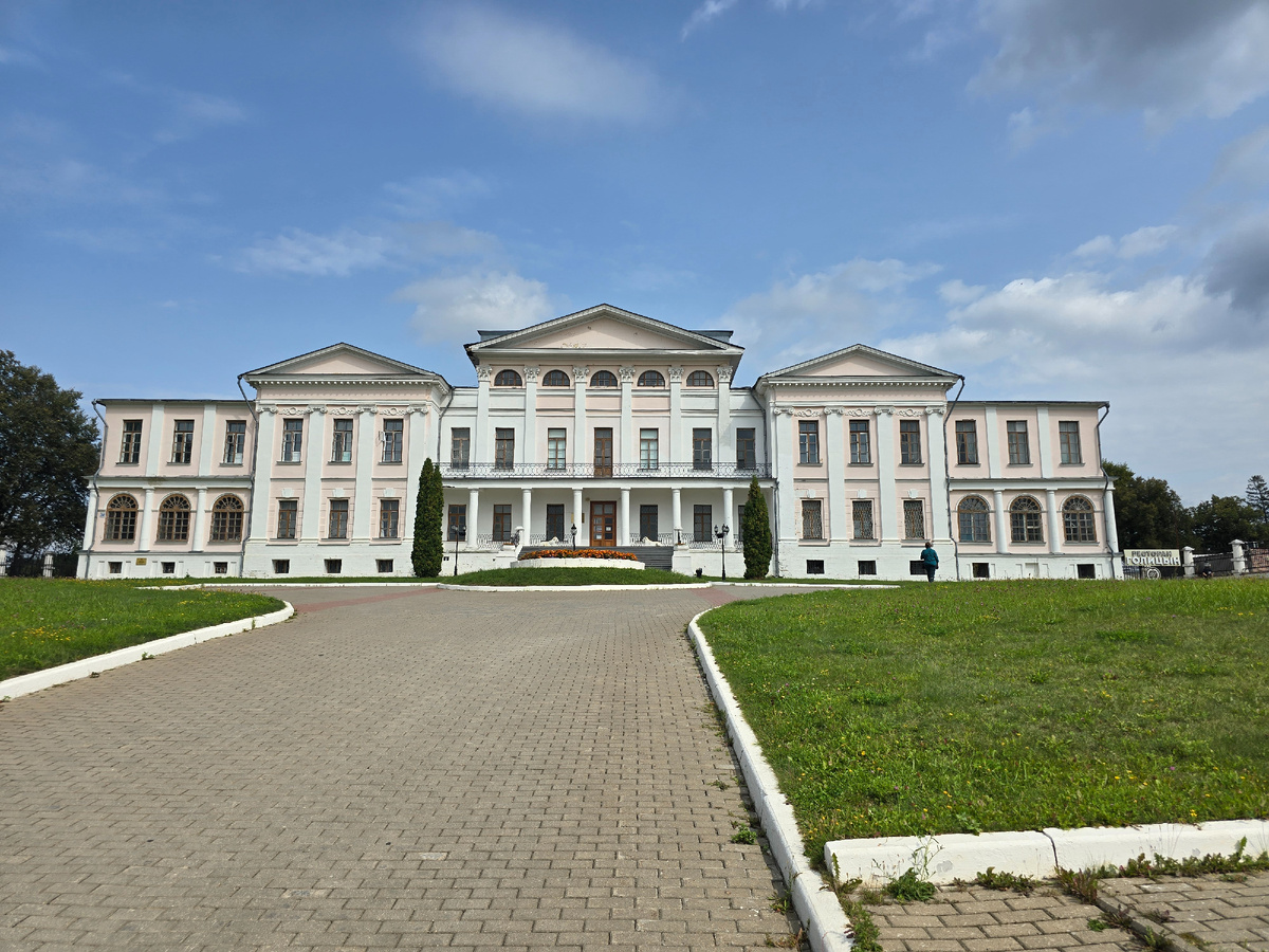 Усадьба. Фотография Автора.