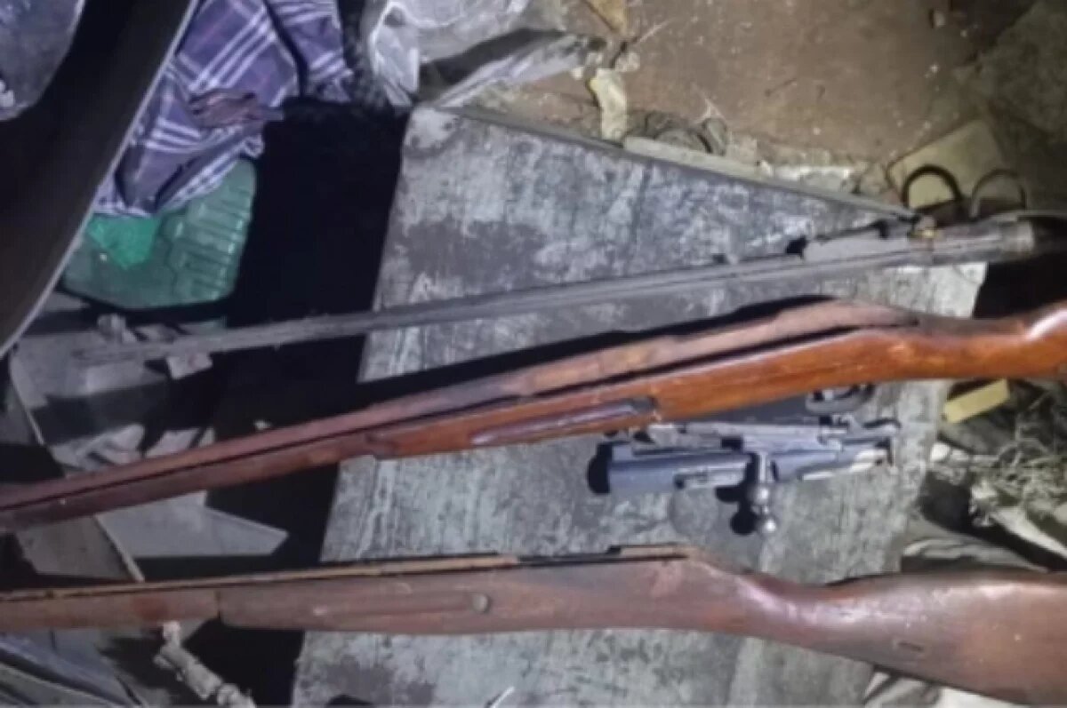    Полицейские в ЕАО приехали на разборки в Жёлтый Яр и нашли арсенал