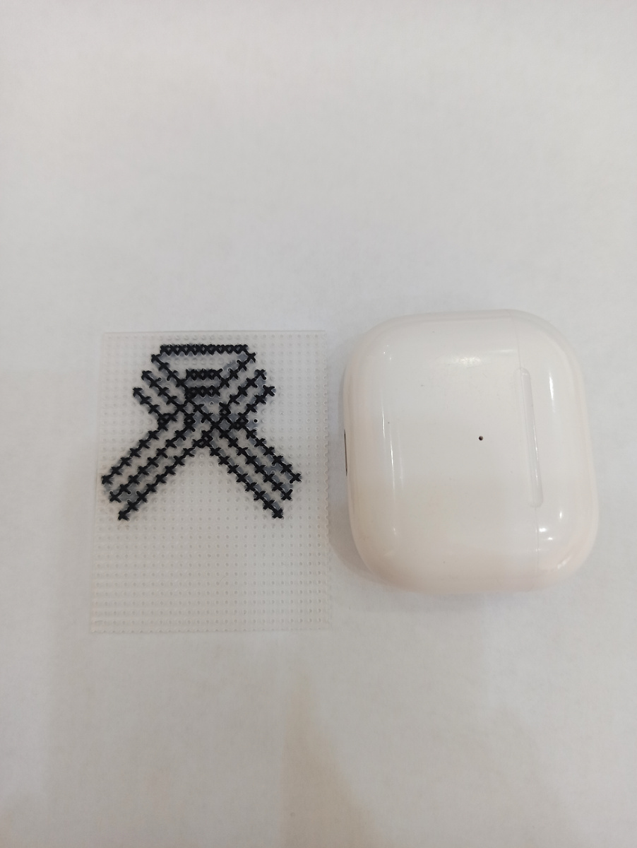 Эта получилась уже побольше, правда еще не дошитая.