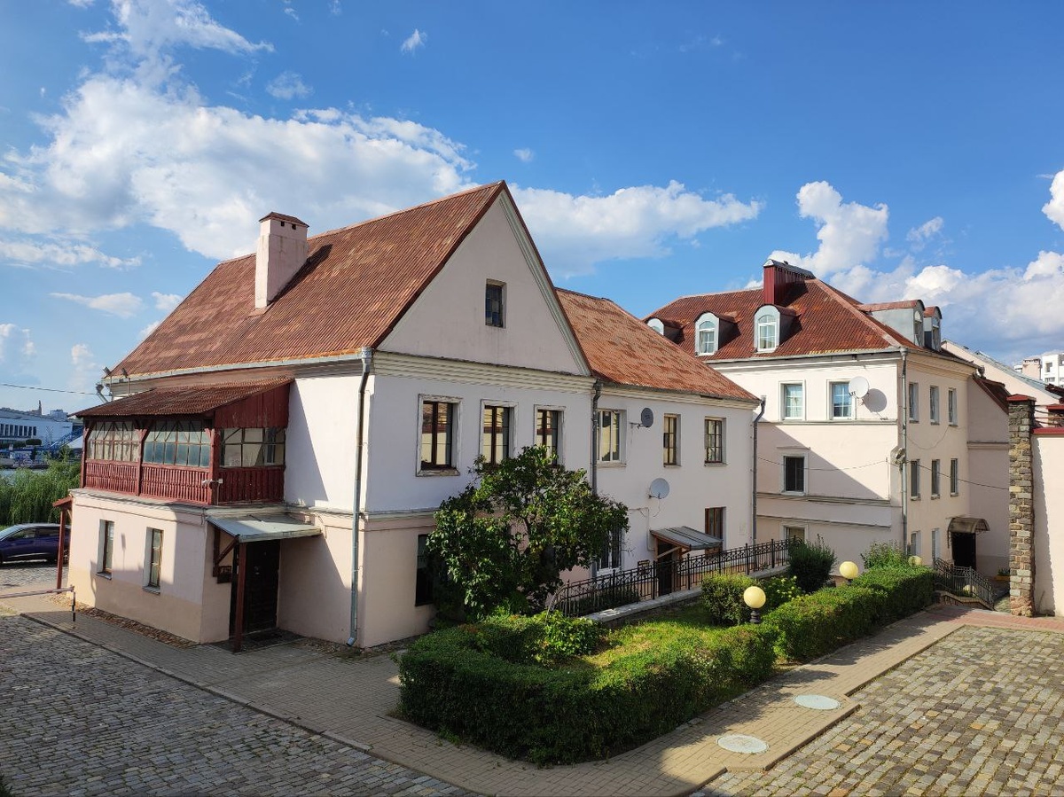 Троицкое предместье в Минске / фото мое